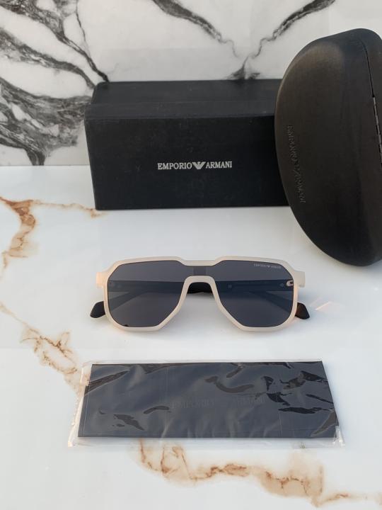 Emp_orio Arm_ani 2602 White