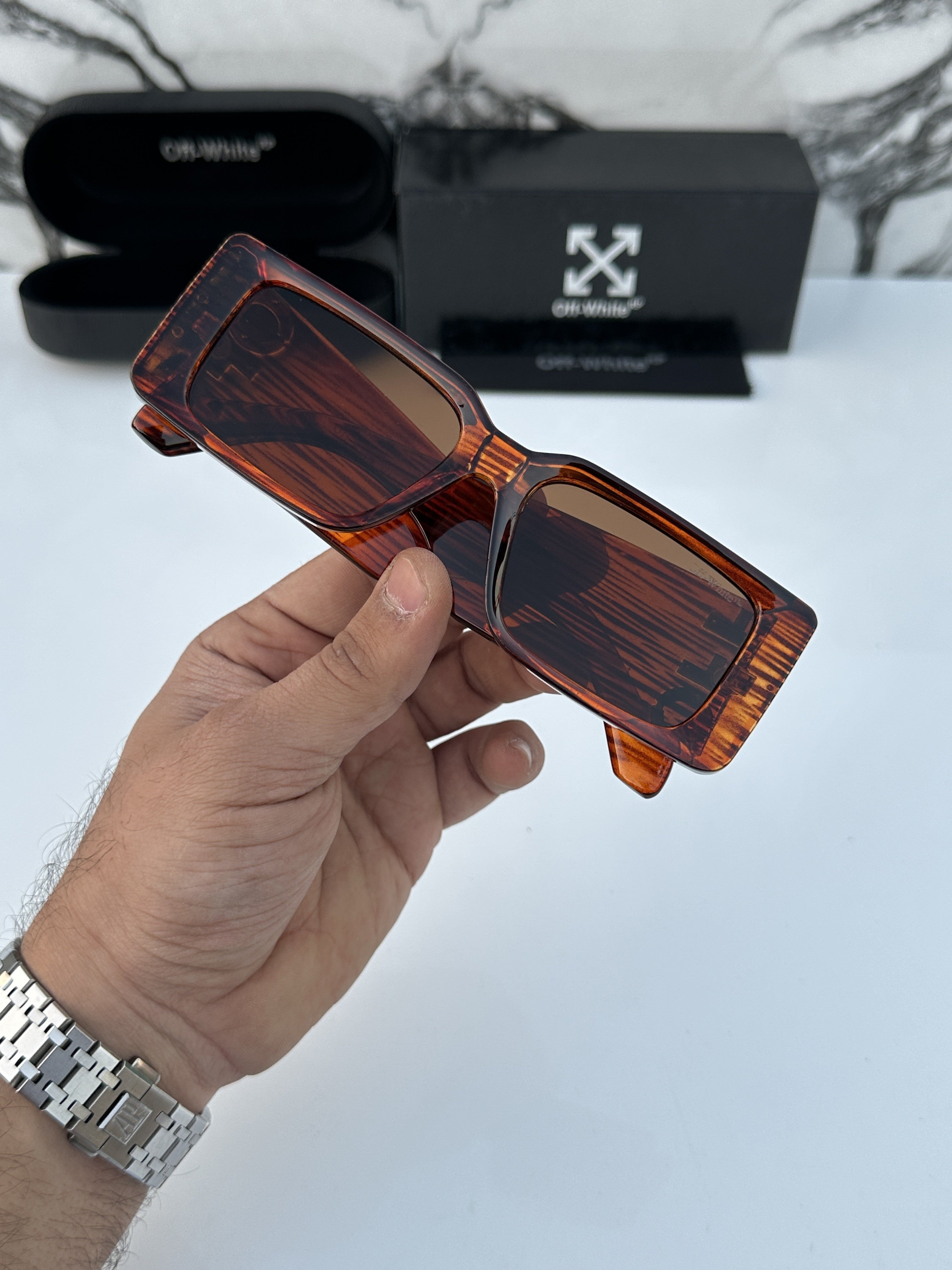 Off_White 1218 Brown