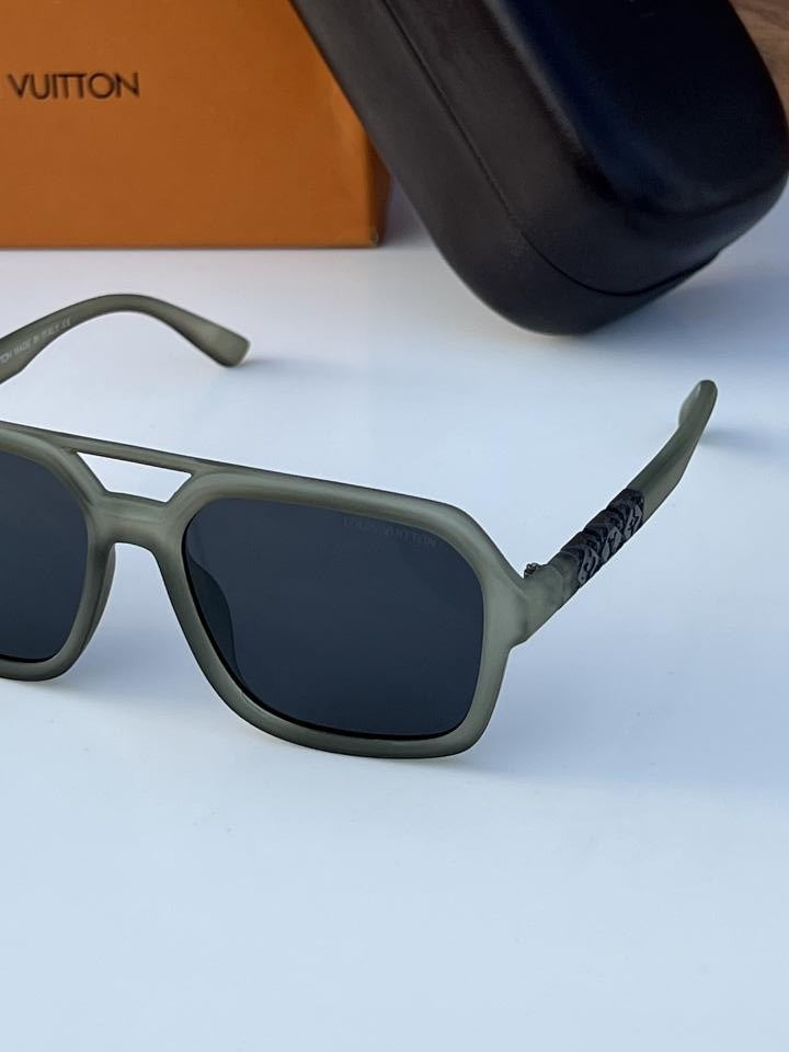 Lou_is Vui_tton 2687 Green