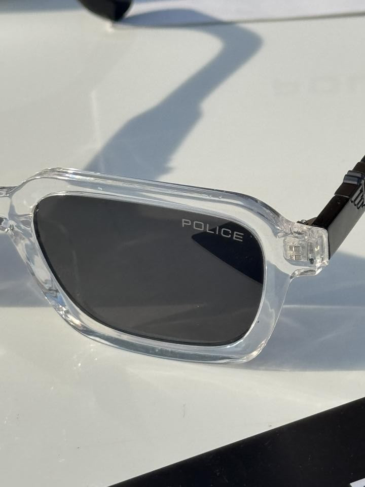 Pol_ice 827 White Black