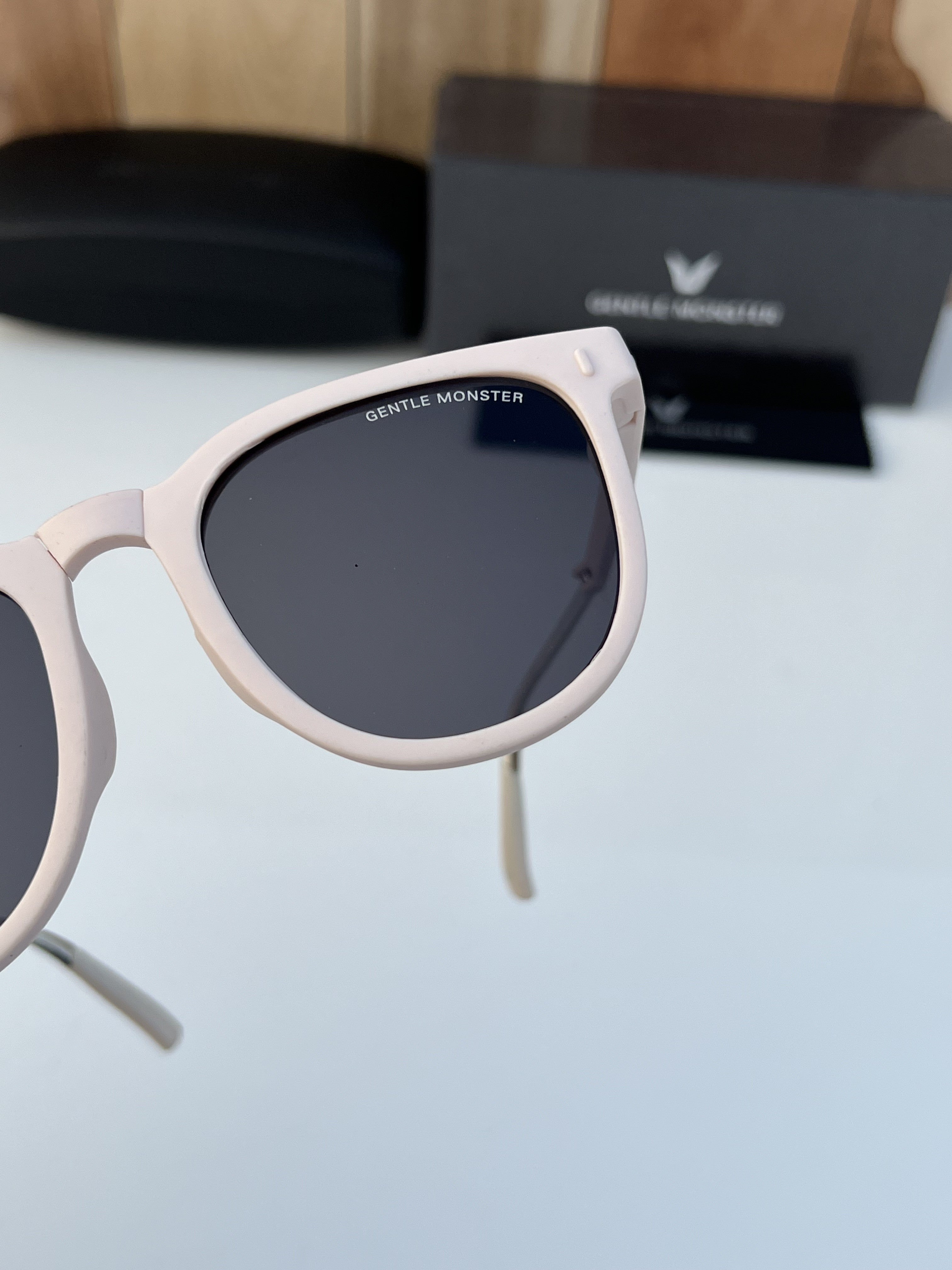 Gentle_Monster Folding Pink