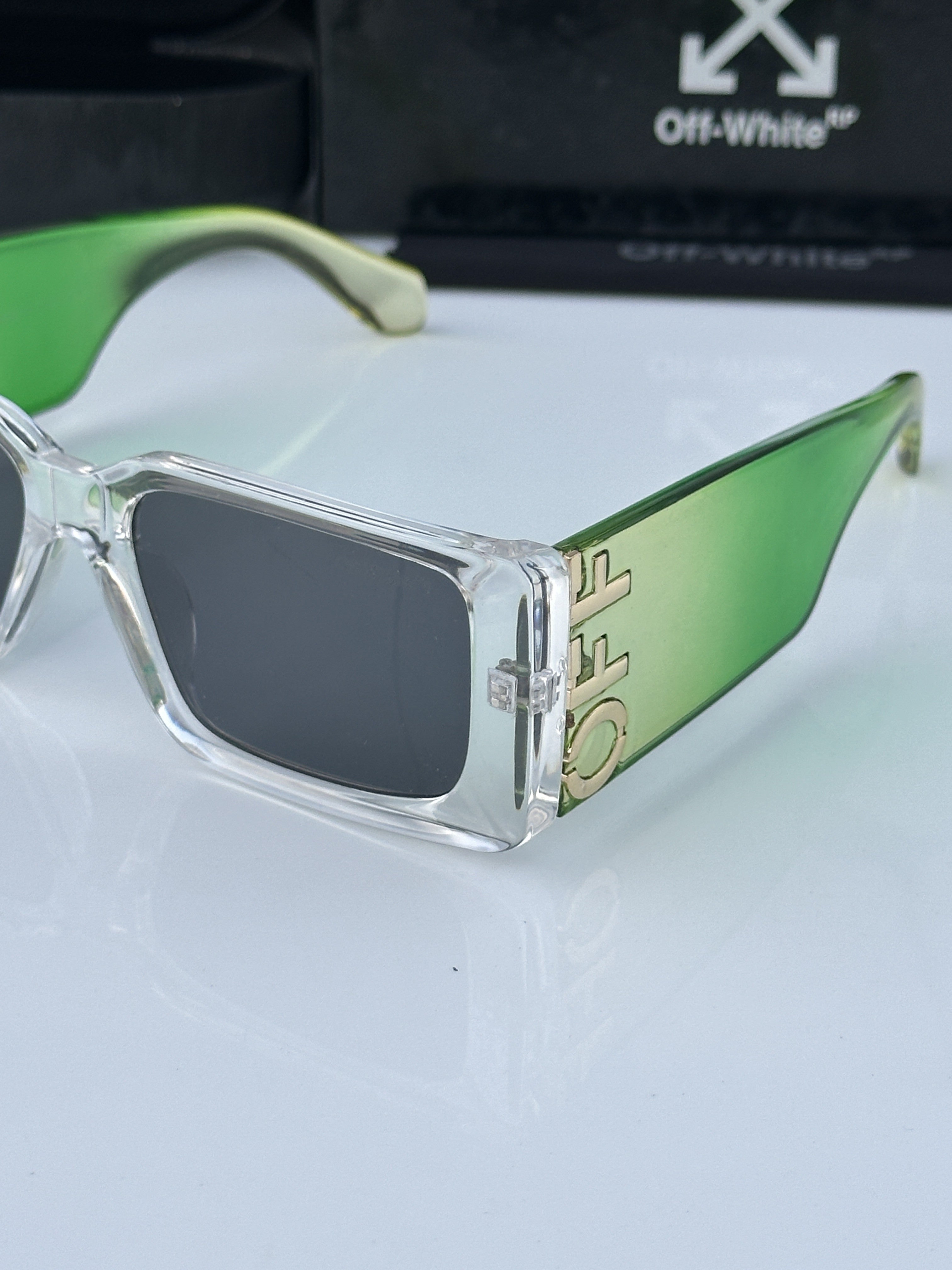 Off_White 1218 Transparent Black